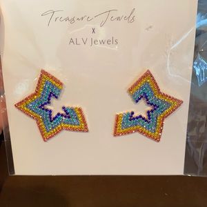 ALV star earrings